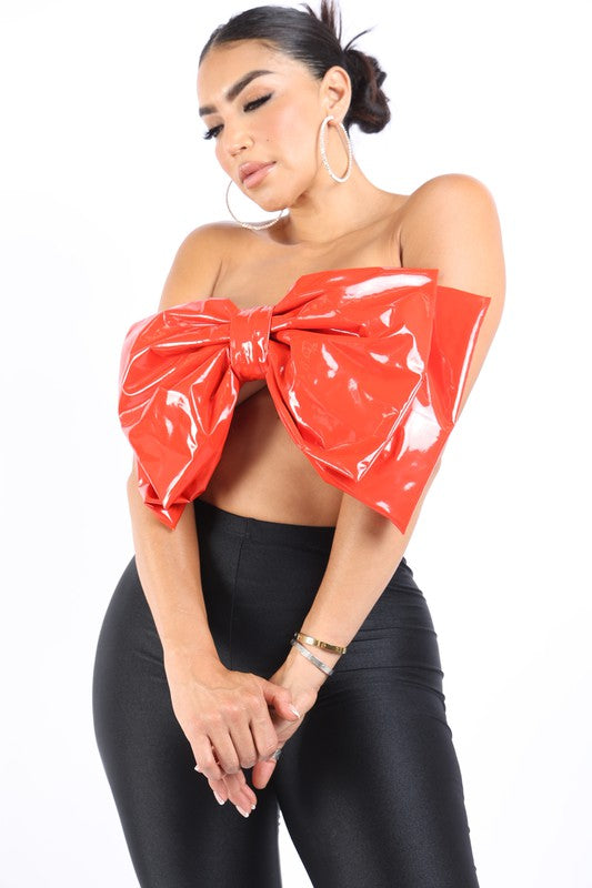 Shiny latex super size bow top